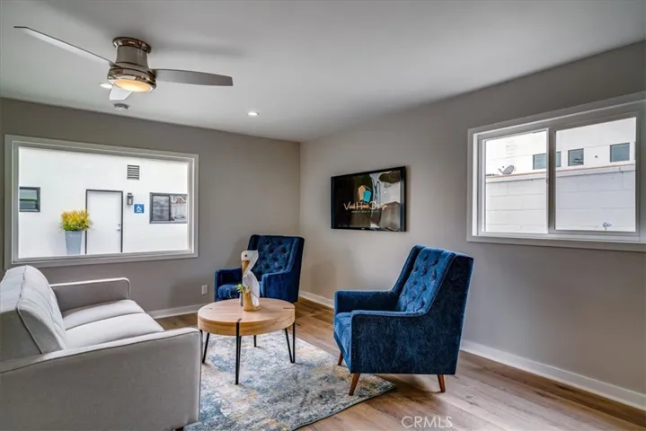 323 Culver Boulevard, Playa Del Rey, California 90293
