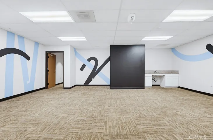 129 W 5th Street, Long Beach, California 90802