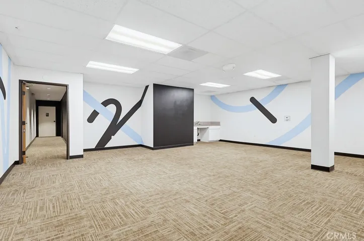 129 W 5th Street, Long Beach, California 90802