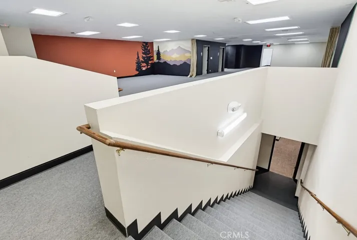 129 W 5th Street, Long Beach, California 90802