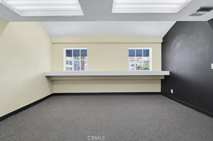 129 W 5th Street, Long Beach, California 90802