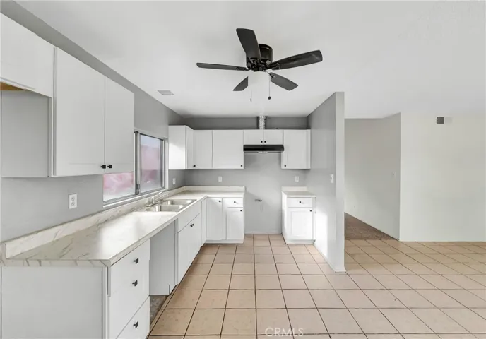 2820 E Avenue S S, Palmdale, California 93550