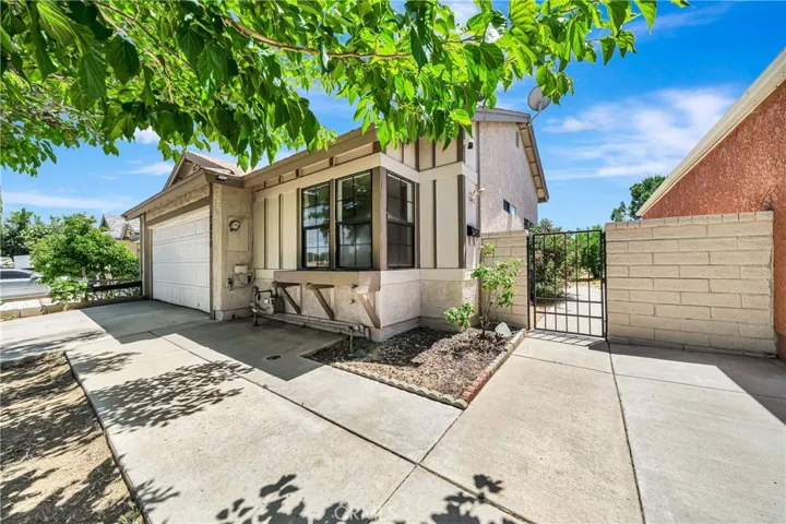 2820 E Avenue S S, Palmdale, California 93550