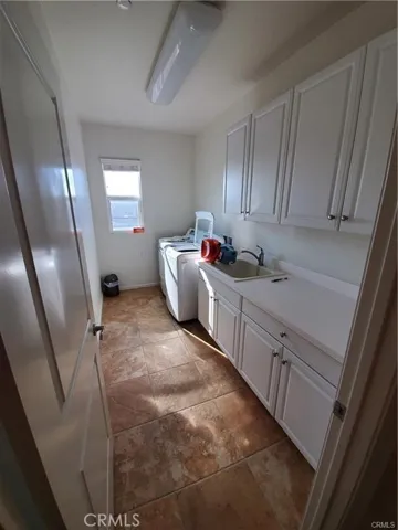 Washer Dryer Area