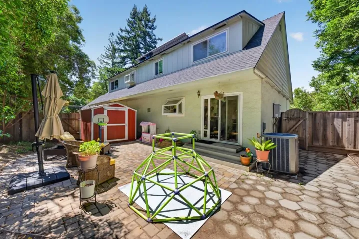 10380 Lockwood Drive, Cupertino, California 95014