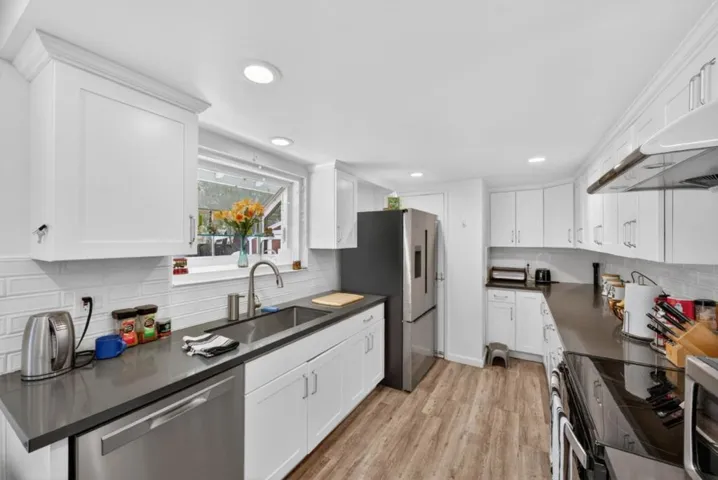 10380 Lockwood Drive, Cupertino, California 95014