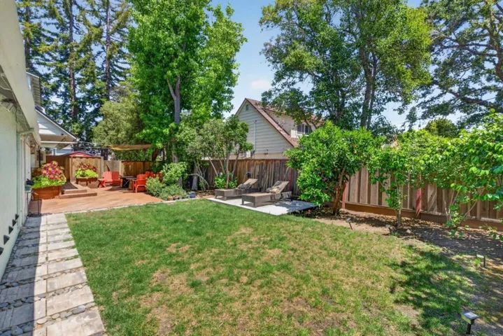 10380 Lockwood Drive, Cupertino, California 95014