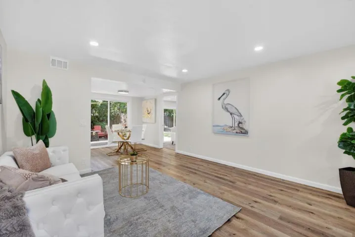 10380 Lockwood Drive, Cupertino, California 95014