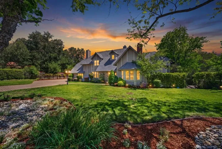 13958 Chester Avenue, Saratoga, California 95070