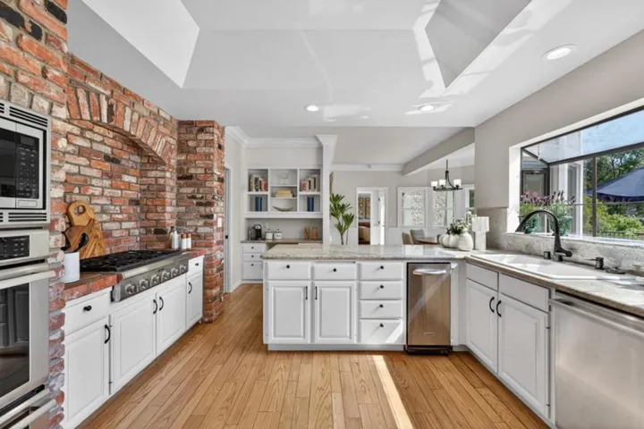 13958 Chester Avenue, Saratoga, California 95070