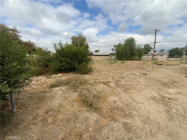 25338 4th, San Bernardino, California 92410