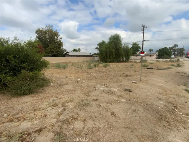25338 4th, San Bernardino, California 92410