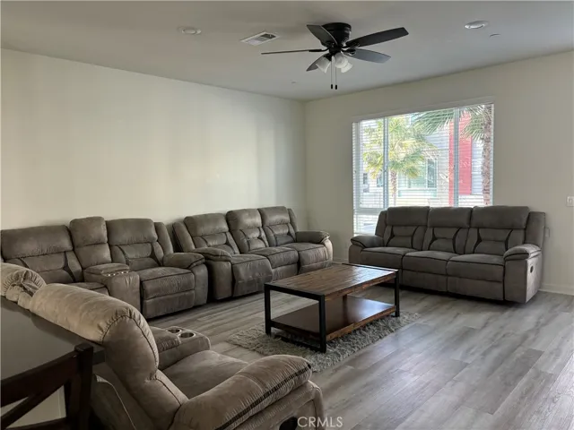 114 Citysquare, Irvine, California 92614