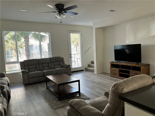 114 Citysquare, Irvine, California 92614