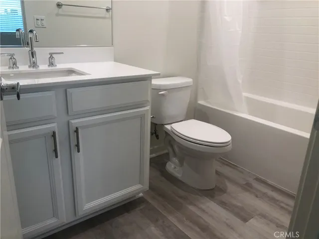 114 Citysquare, Irvine, California 92614
