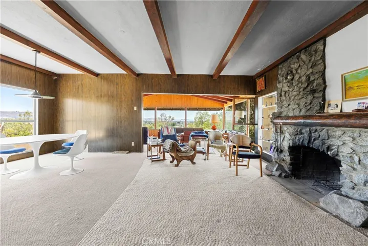955 Park, San Jacinto, California 92583