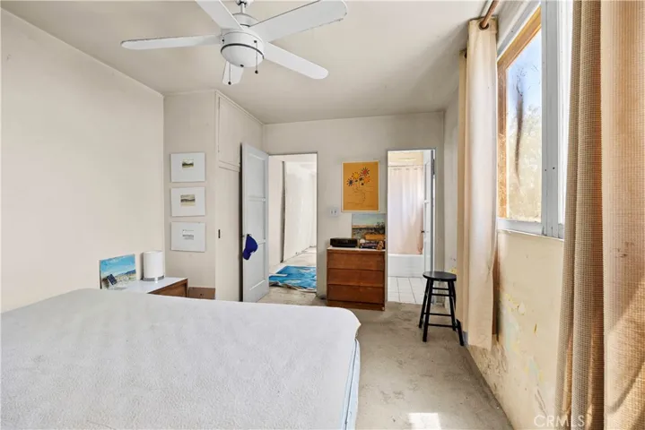 955 Park, San Jacinto, California 92583