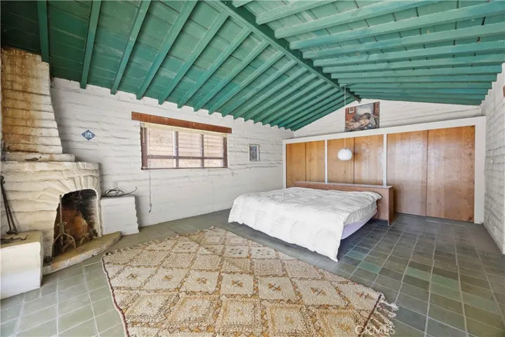 955 Park, San Jacinto, California 92583