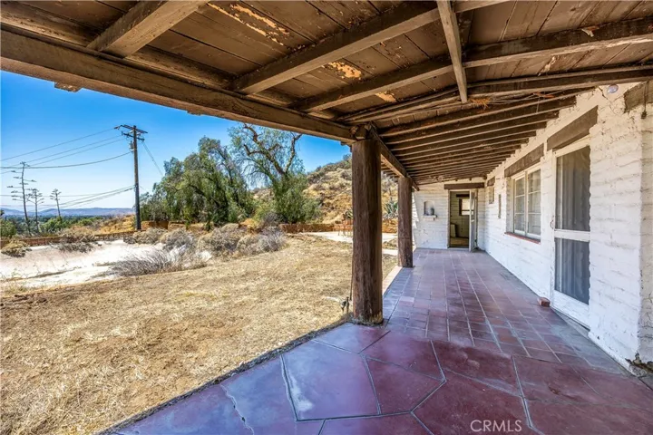 955 Park, San Jacinto, California 92583