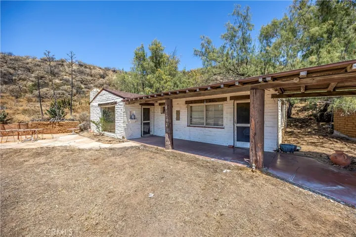 955 Park, San Jacinto, California 92583