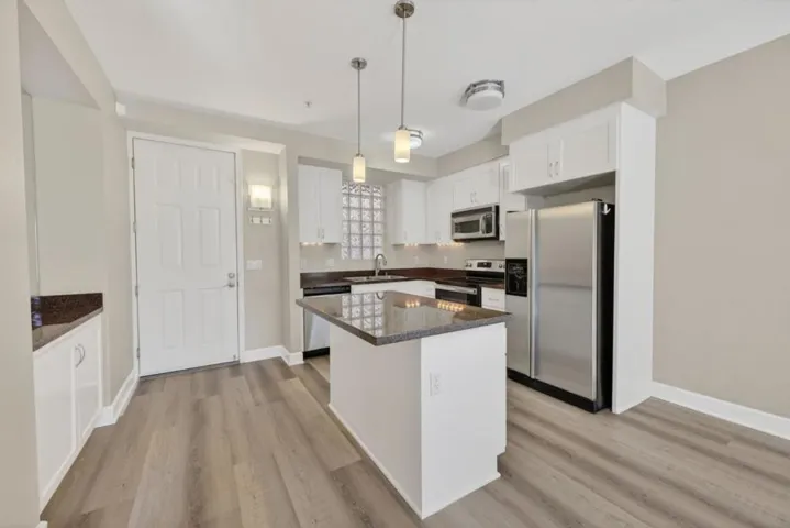 800 N 8th Street 103, San Jose, California 95112