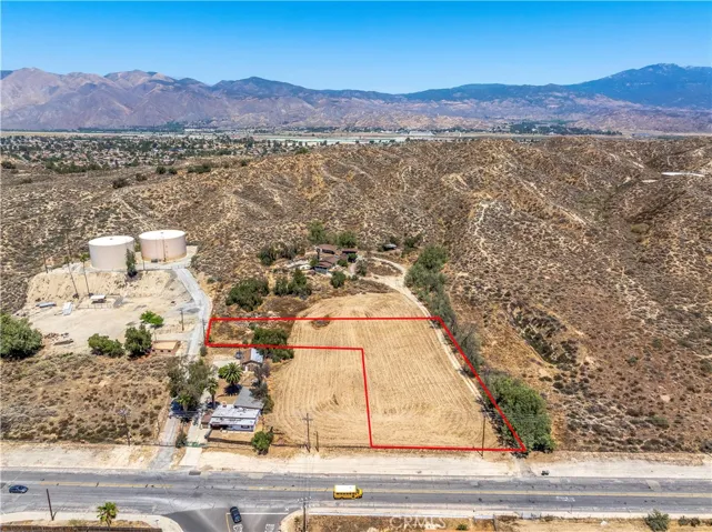 1 Park Avenue, San Jacinto, California 92583