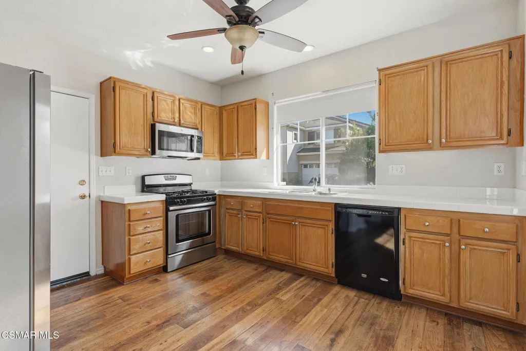 30845 Grenoble Ct_11