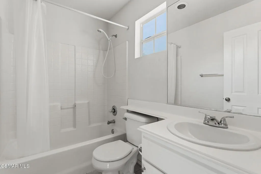 30845 Grenoble Ct_18