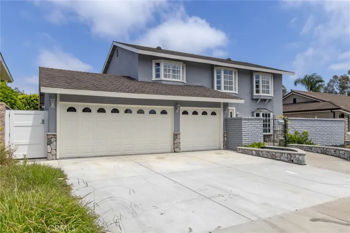 6911 Rio Vista, Huntington Beach, California 92647