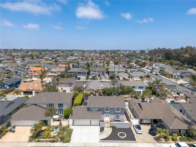 6911 Rio Vista, Huntington Beach, California 92647