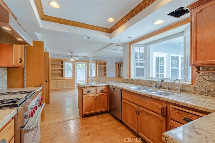 6911 Rio Vista, Huntington Beach, California 92647