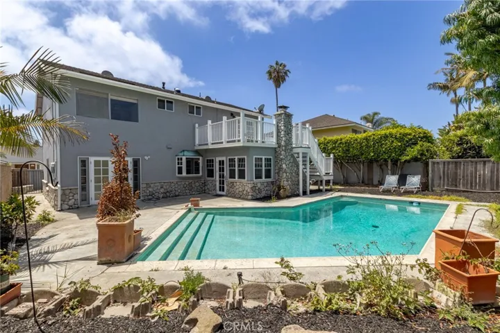 6911 Rio Vista, Huntington Beach, California 92647