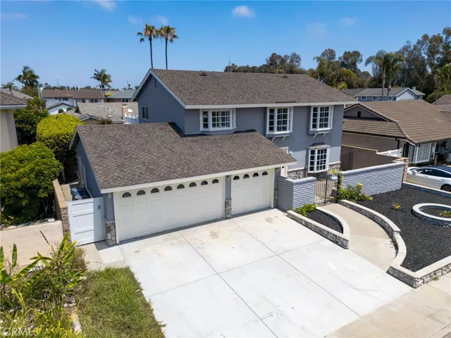 6911 Rio Vista, Huntington Beach, California 92647
