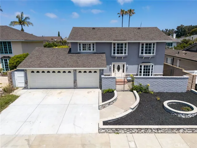 6911 Rio Vista, Huntington Beach, California 92647