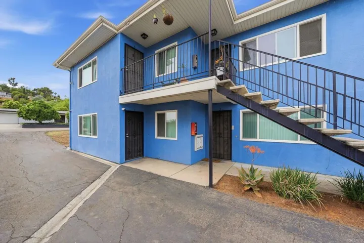 3519 Gracia Paseo, Spring Valley, California 91977