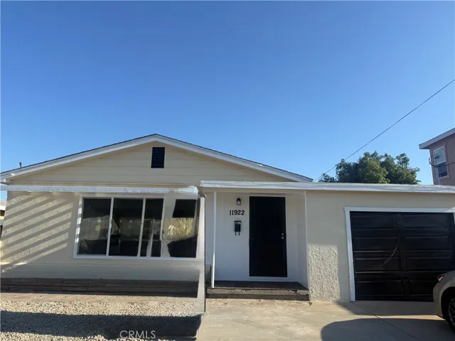 11922 Hopland, Norwalk, California 90650
