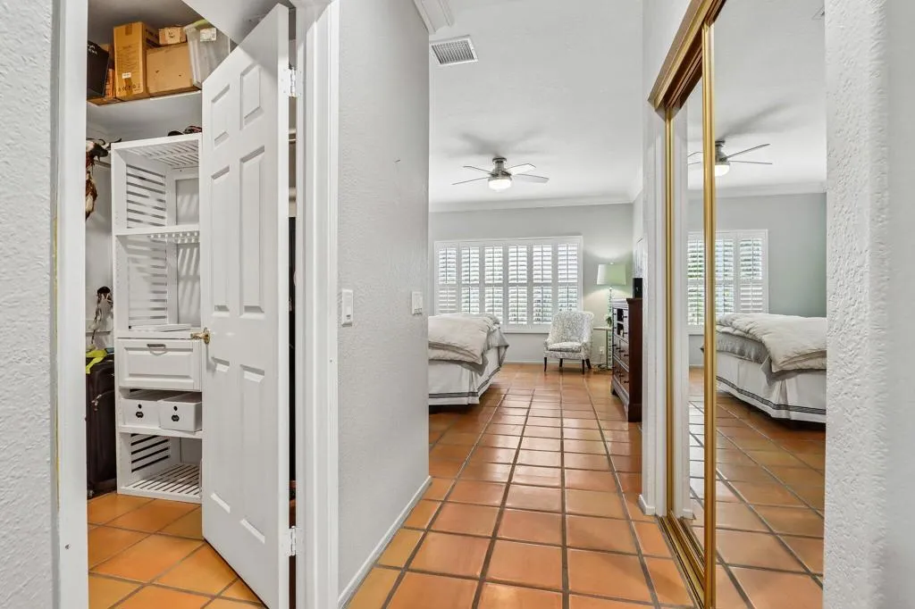 27-web-or-mls-Vista Cielo-S0505-027