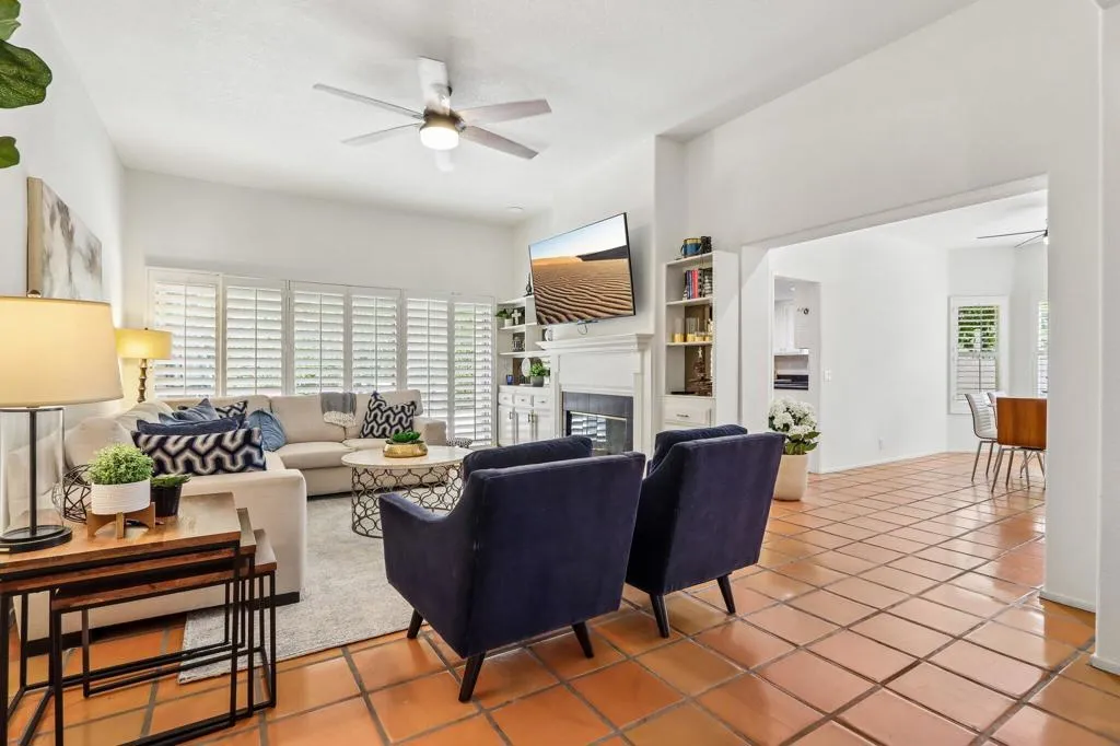 9-web-or-mls-Vista Cielo-S0505-009