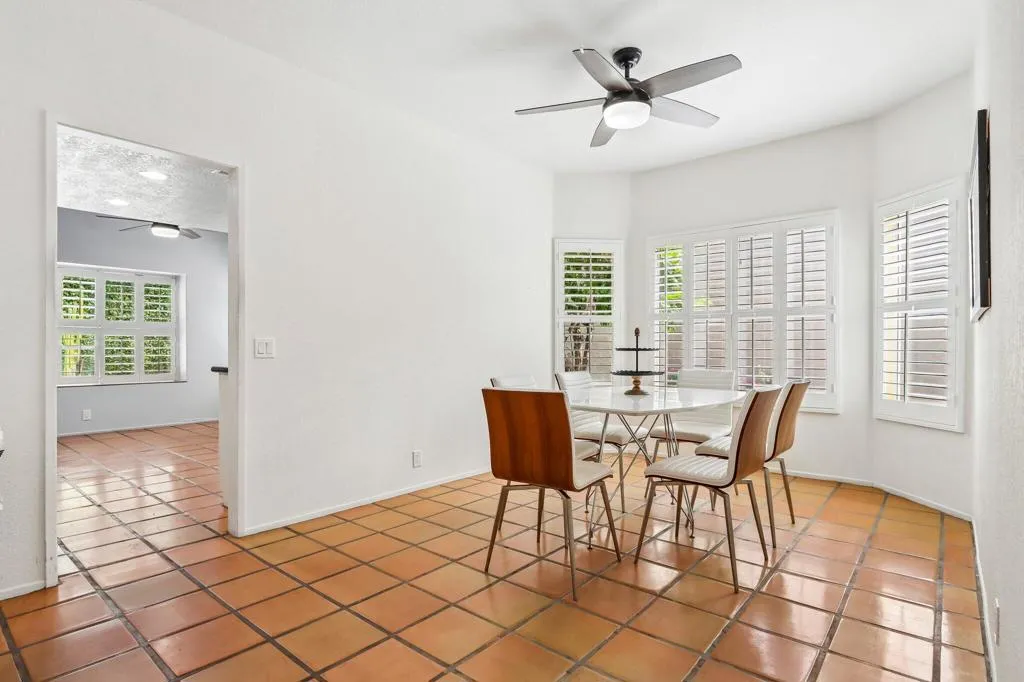 10-web-or-mls-Vista Cielo-S0505-010