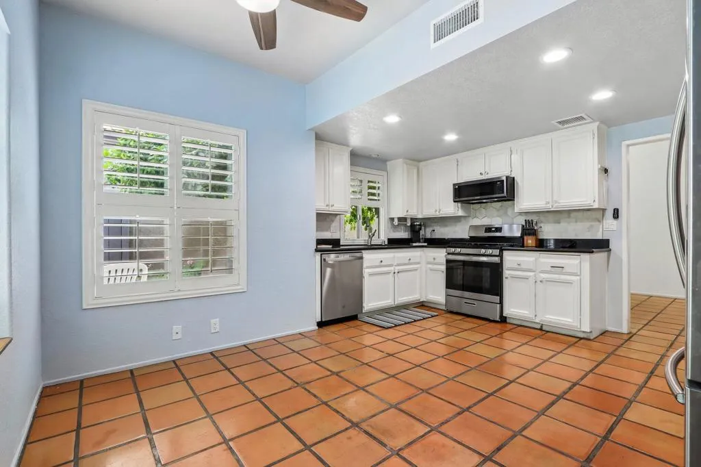 14-web-or-mls-Vista Cielo-S0505-014