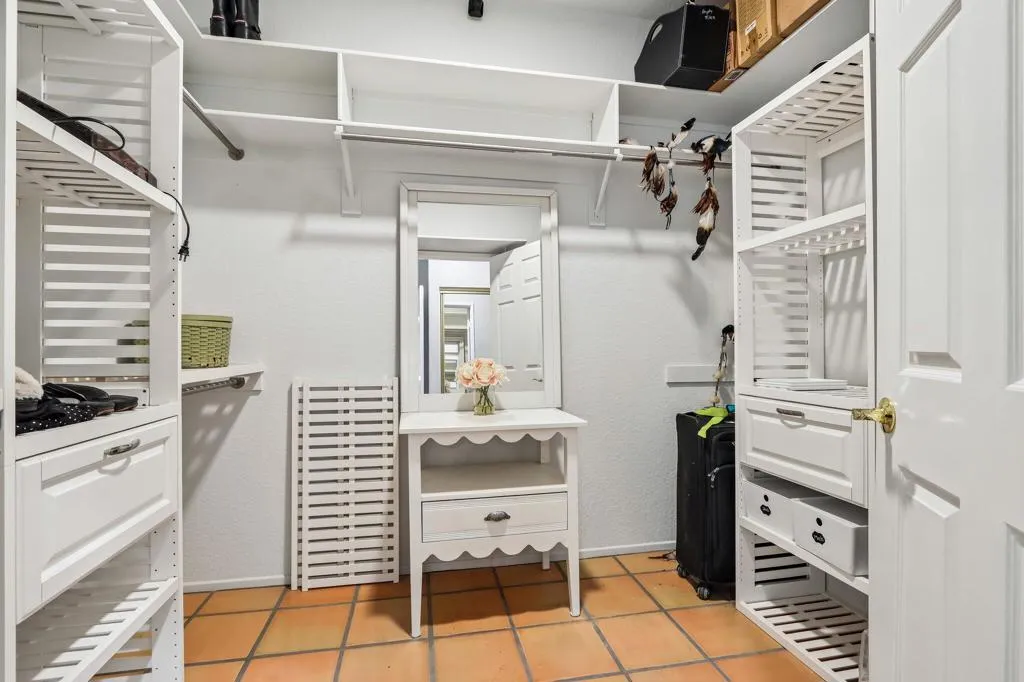 26-web-or-mls-Vista Cielo-S0505-026