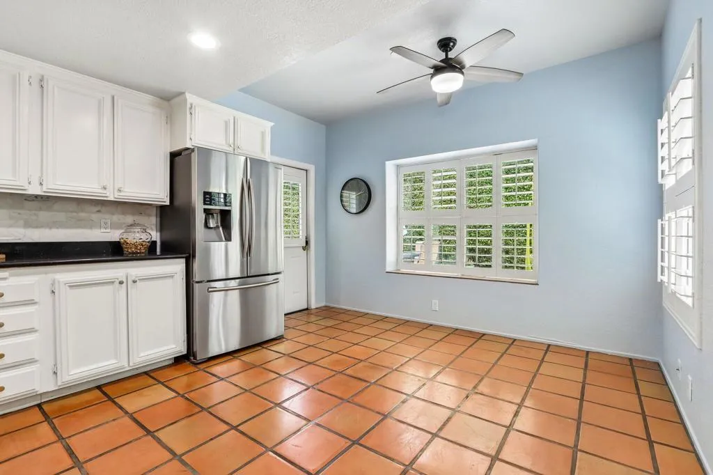 16-web-or-mls-Vista Cielo-S0505-016