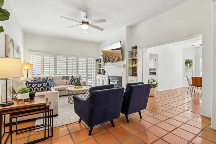 9-web-or-mls-Vista Cielo-S0505-009