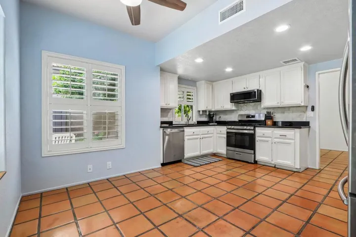 14-web-or-mls-Vista Cielo-S0505-014