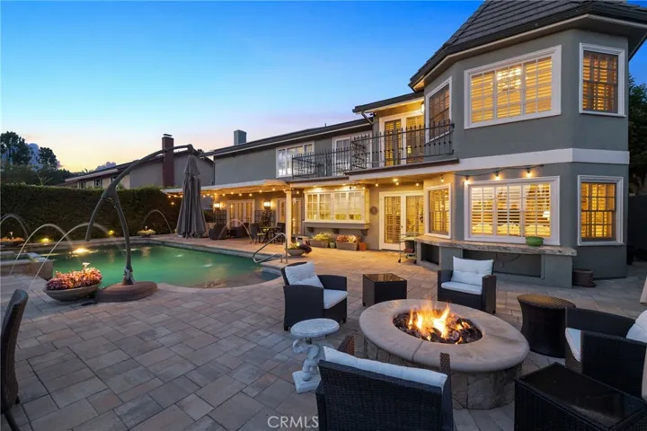 Stunning back yard!