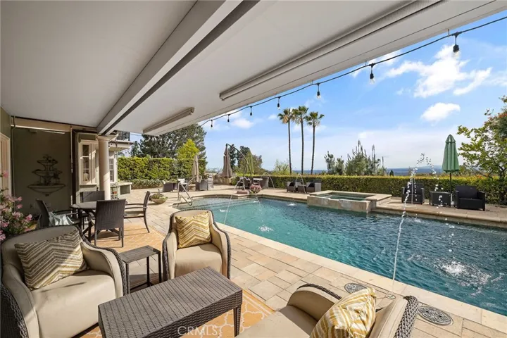 Perfect for alfresco dining!
