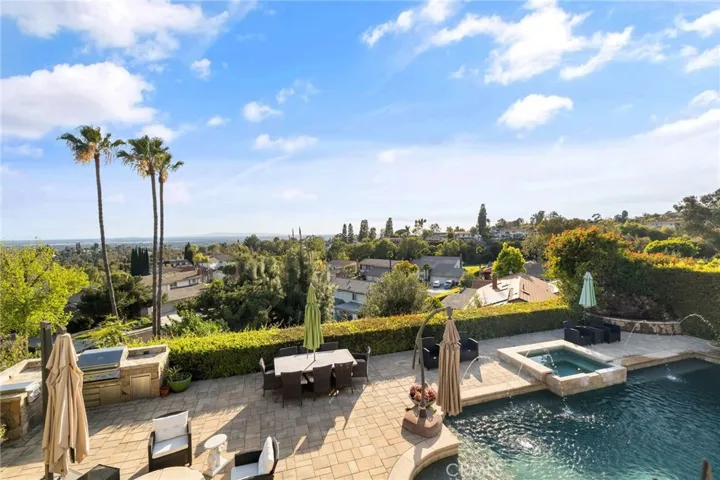 16134 Lomacitas Lane, Whittier, California 90603