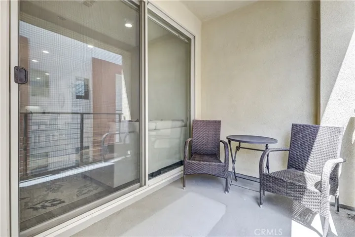 212 Paramount, Irvine, California 92618