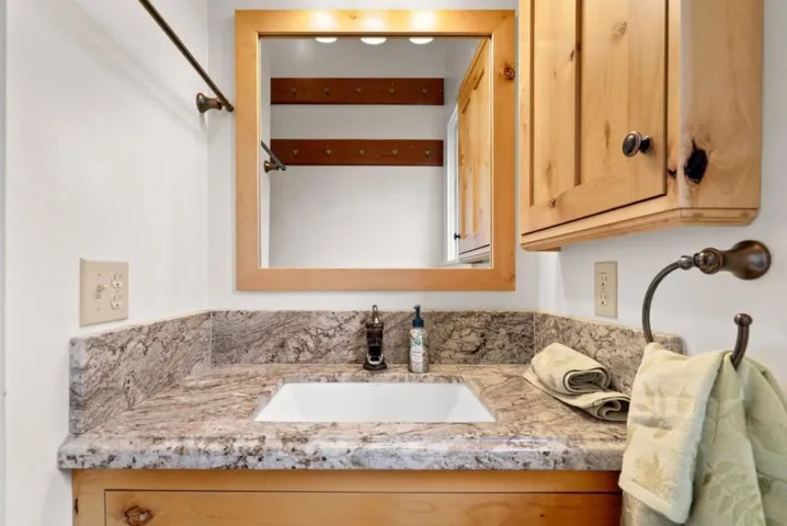 0 13th, Carmel, California 93921