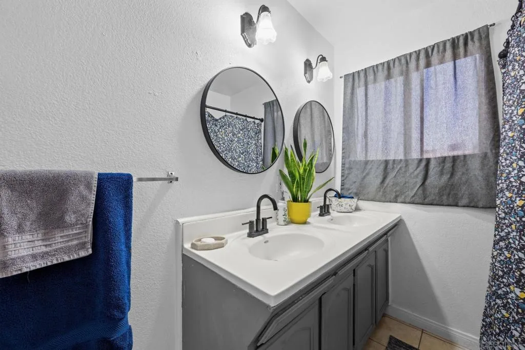 Primary Bath/Spa